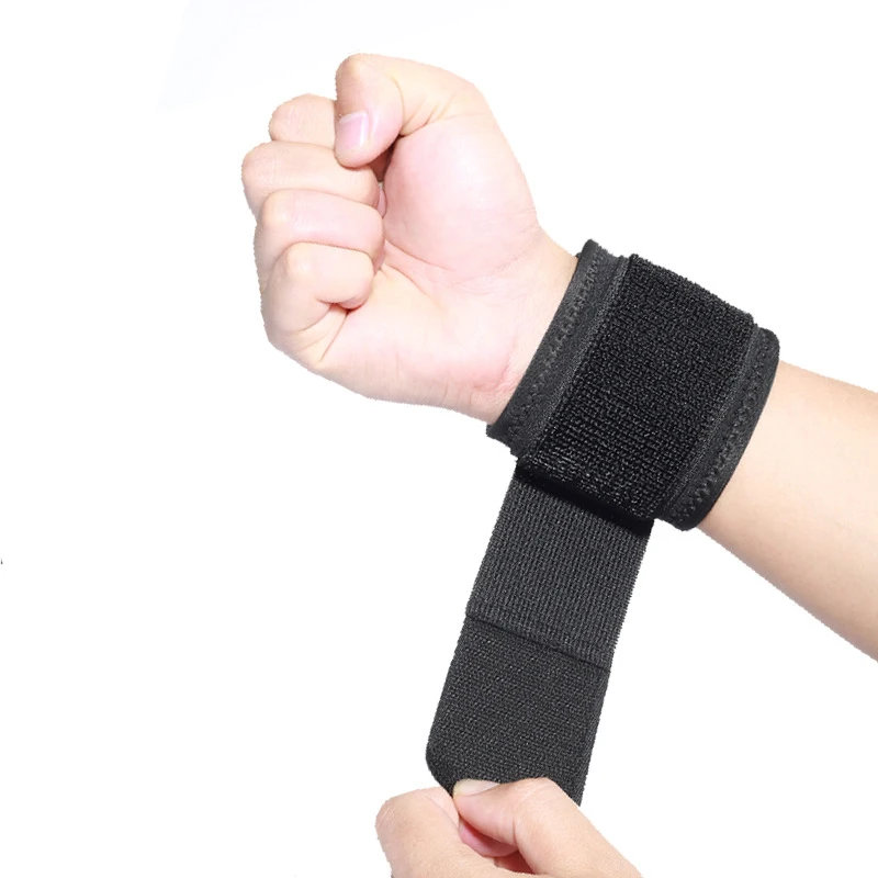 1pc Adjustable Wristbands Brace Guard Wrist Support Bracers For Gym Sport Basketball Carpal Protector Safety Breathable Wrap
1pc Adjustable Wristbands Brace Guard Wrist Support Bracers For Gym Sport Basketball Carpal Protector Safety Breathable Wrap