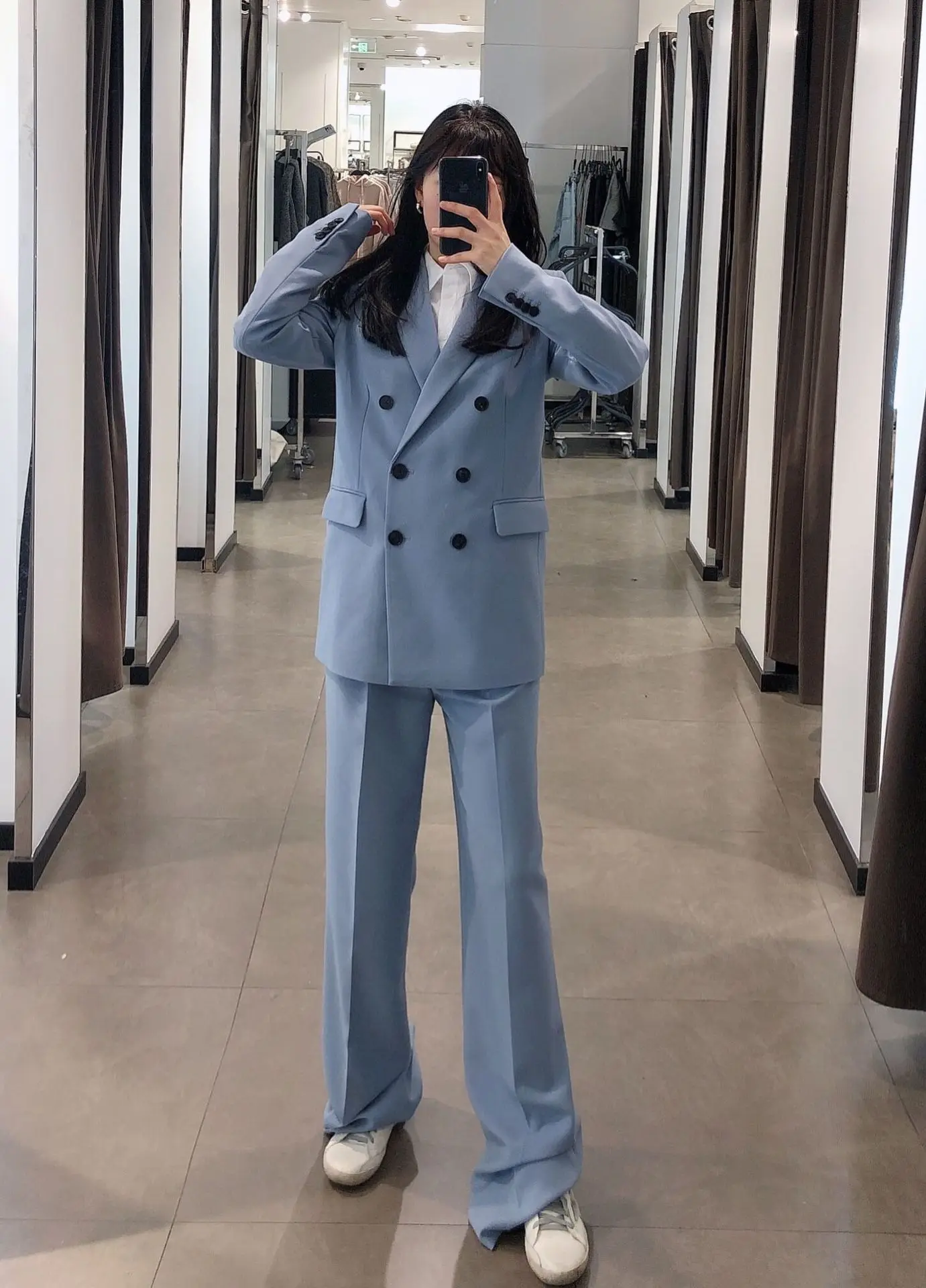 Blazer elegante de Color azul para mujer, Blazer informal con doble botonadura y pantalones largos plisados, conjuntos de Dama
Blazer elegante de Color azul para mujer, Blazer informal con doble botonadura y pantalones largos plisados, conjuntos de Dama