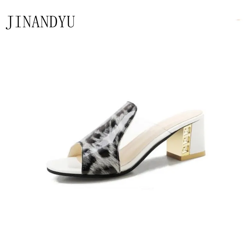 Женские туфли и сандалии из лакированной кожи с леопардовым принтом, размер 41
Женские туфли и сандалии из лакированной кожи с леопардовым принтом, размер 41