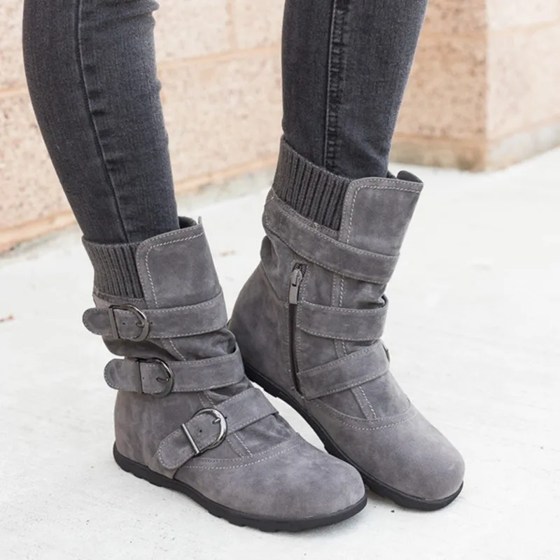 Dacomfy Retro Women Boots Metal Buckle Ladies Mid Calf Winter Boots Soft Casual Shoes Vintage Punk Woman Botas Mujer Footwear 
Dacomfy Retro Women Boots Metal Buckle Ladies Mid Calf Winter Boots Soft Casual Shoes Vintage Punk Woman Botas Mujer Footwear