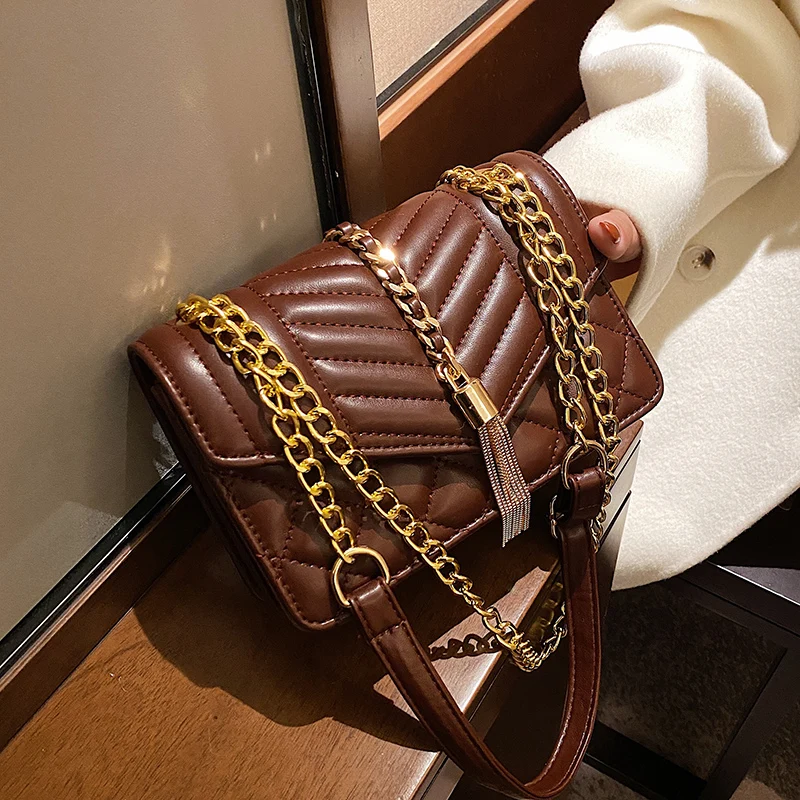 Female Small Luxury Brand Bucket Bags for Women Black Ladies Handbags Shoulder 2020 Winter Stone Pattern Leather Crossbody
Female Small Luxury Brand Bucket Bags for Women Black Ladies Handbags Shoulder 2020 Winter Stone Pattern Leather Crossbody