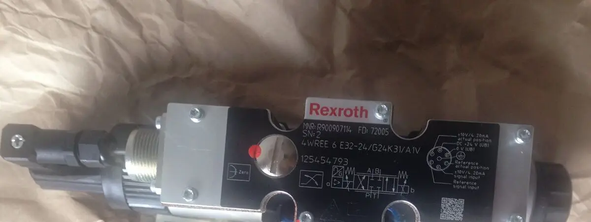4WREE6W32-2X/G24K31/A1V новый клапан rexroth R900911004 4WREE6W32-24/G24K31/A1V 4WREE6W32-22/G24K31/A1V
4WREE6W32-2X/G24K31/A1V новый клапан rexroth R900911004 4WREE6W32-24/G24K31/A1V 4WREE6W32-22/G24K31/A1V