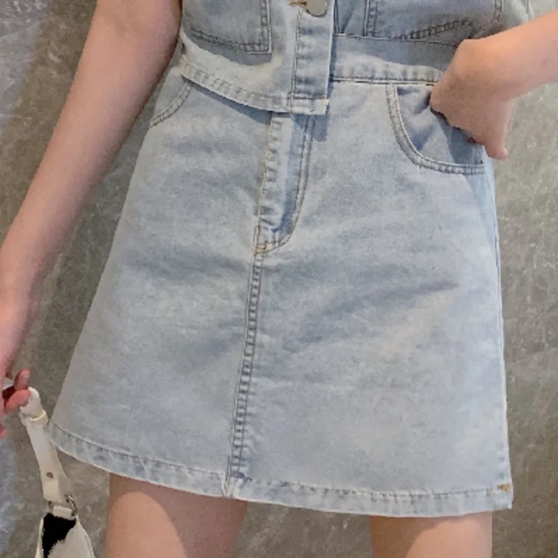 Thin Denim Skirts Suits 2021 Summer Fashionable Temperament Tuen Down Collar Short Sleeve Coat + High Waist Skirt Two Piece Sets
Thin Denim Skirts Suits 2021 Summer Fashionable Temperament Tuen Down Collar Short Sleeve Coat + High Waist Skirt Two Piece Sets
