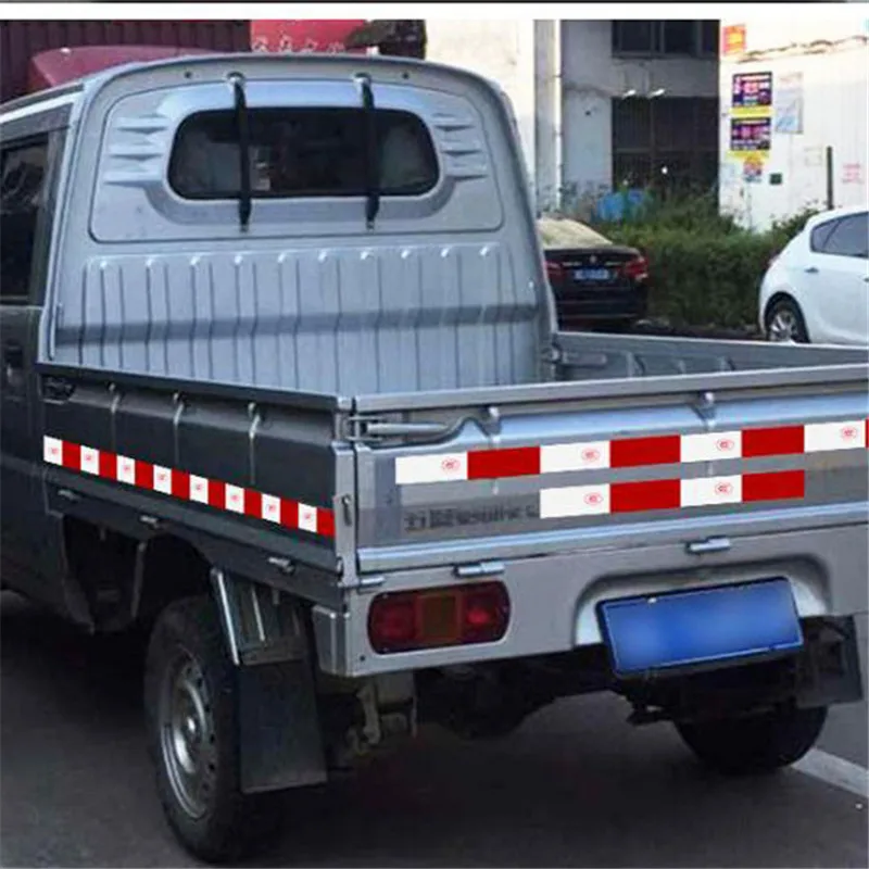 Traffic safety reflective material safety film annual review material car reflective stickers red and white cents night car tail
Traffic safety reflective material safety film annual review material car reflective stickers red and white cents night car tail