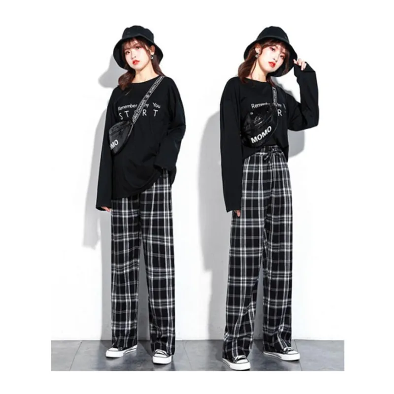 Ladies mopping pants 2021 spring and autumn high waist pants loose wild trend casual plaid wide leg pants
Ladies mopping pants 2021 spring and autumn high waist pants loose wild trend casual plaid wide leg pants