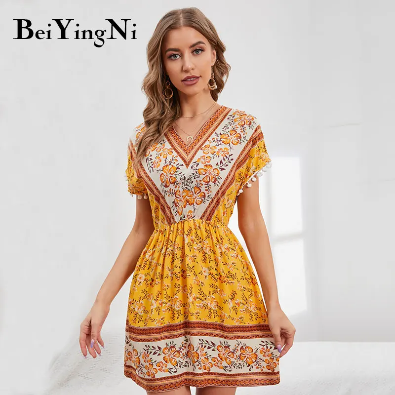 Beiyingni Women Cotton Dress V-neck Short Sleeve Pell Color Flower Printed Patchwork Boho Casual Vintage Party Mini Dresses 2022
Beiyingni Women Cotton Dress V-neck Short Sleeve Pell Color Flower Printed Patchwork Boho Casual Vintage Party Mini Dresses 2022