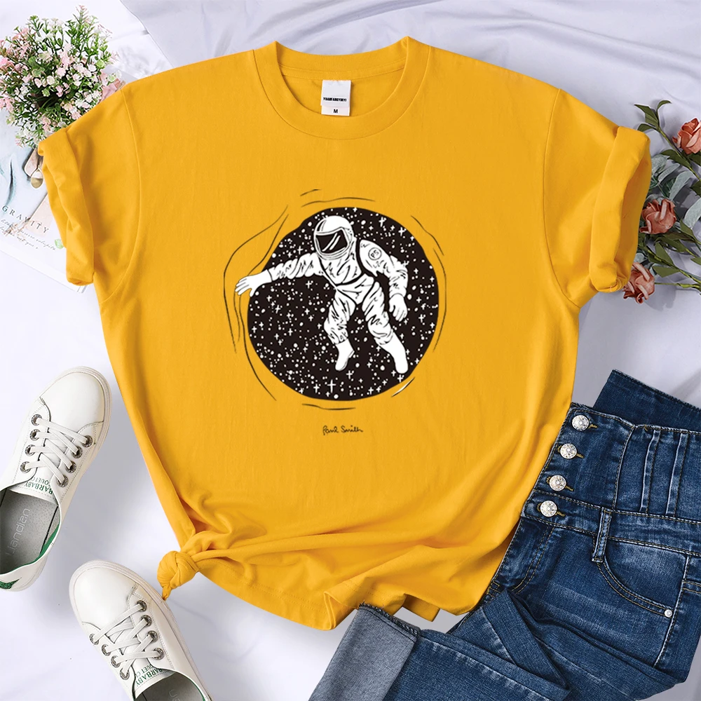 

Space Printing Womans T-shirts Summer S-XXXL T Shirt Creativity Casual Style T-shirts Simplicity Crewneck Female T-shirts