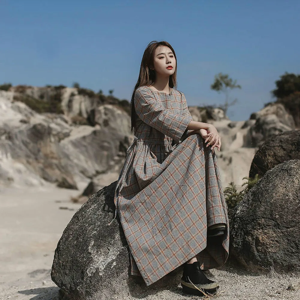 Womens Cotton Plaid Leisure Dress 2020 Spring Chinese Style Retro V Neck Seven Point Sleeves Waist Loose Long
Womens Cotton Plaid Leisure Dress 2020 Spring Chinese Style Retro V Neck Seven Point Sleeves Waist Loose Long