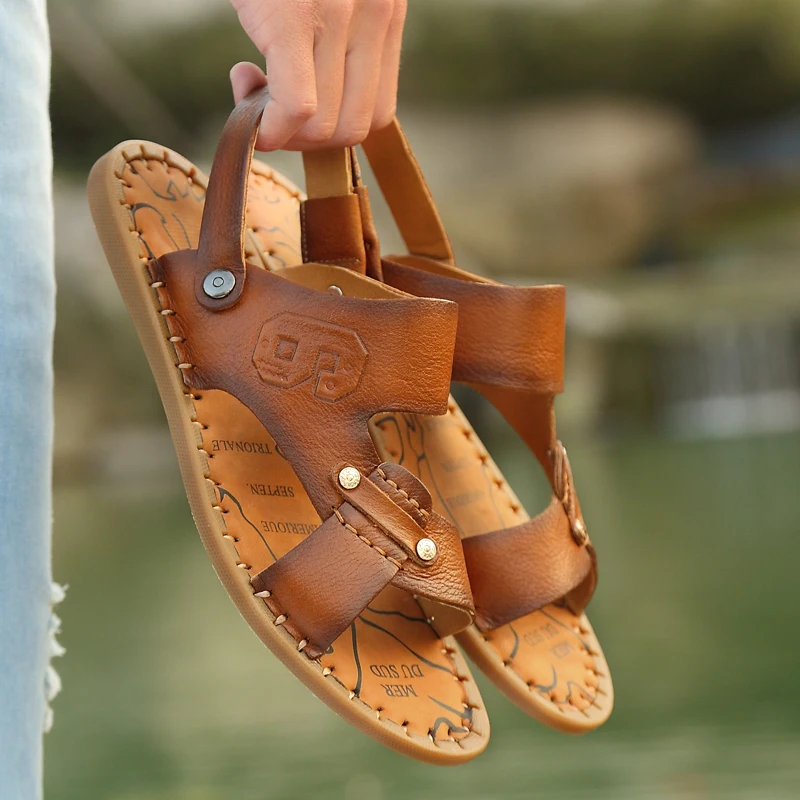Designer Slides In Men Slippers Slippers For Men Beach Sandals Outdoor Thick Sole Shoes Slipper Rubber Sport Slipers Couple Wear
Designer Slides In Men Slippers Slippers For Men Beach Sandals Outdoor Thick Sole Shoes Slipper Rubber Sport Slipers Couple Wear