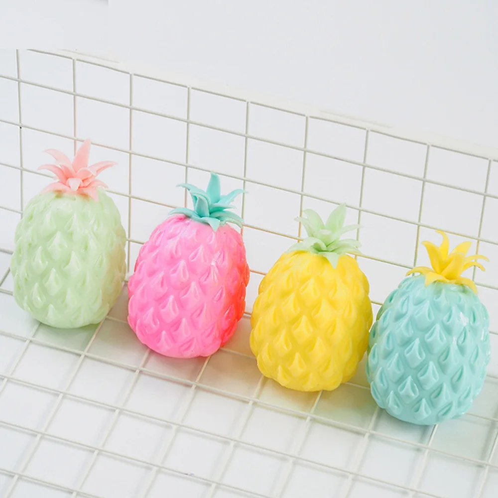4pcs Squeeze Slow Rising Pineapple Pineapple Pinch Spoof Decompression Stress Relief Toys Cure Gift (+ Green +
4pcs Squeeze Slow Rising Pineapple Pineapple Pinch Spoof Decompression Stress Relief Toys Cure Gift (+ Green +
