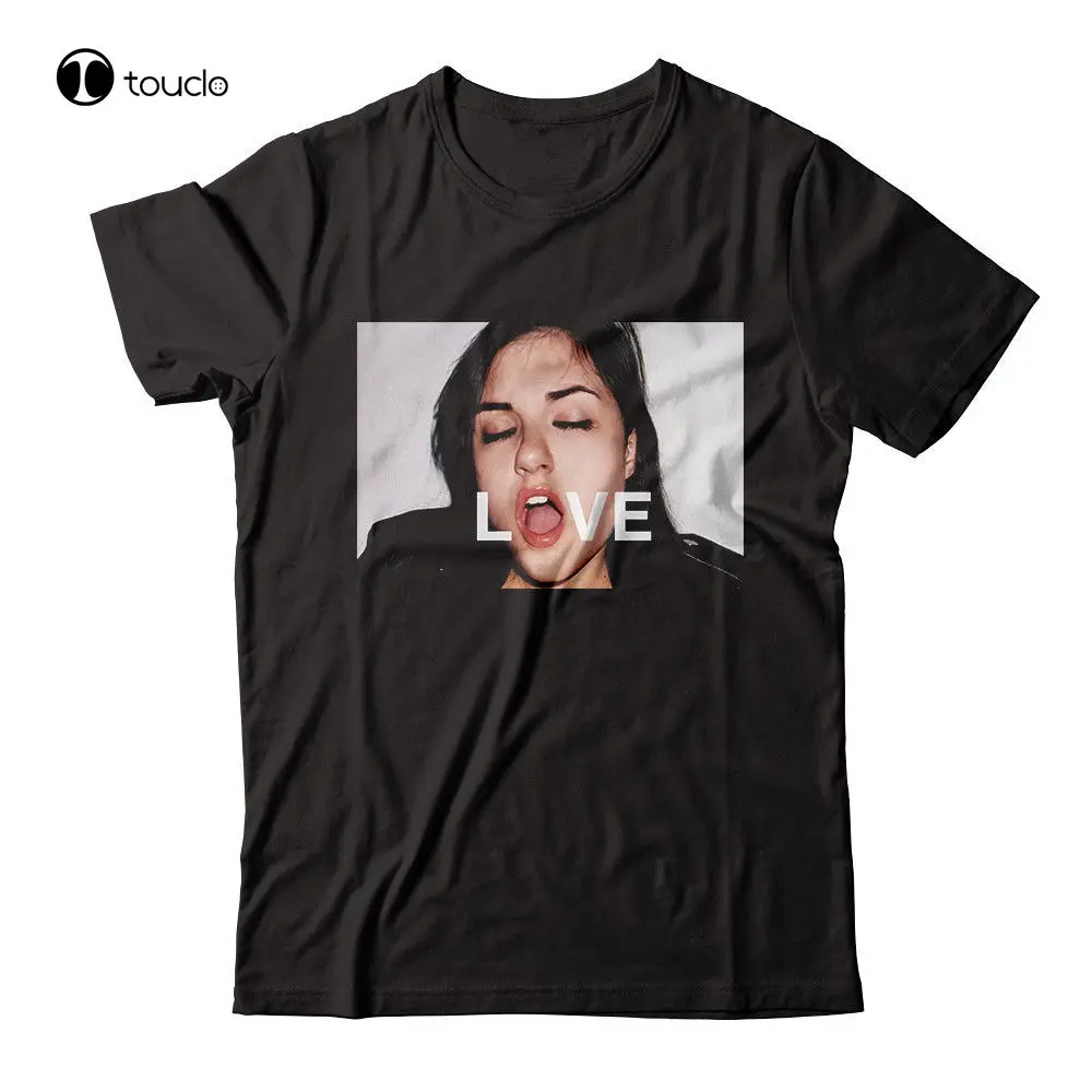 Mens Short Sleeve Grey T-Shirt Sasha Love Top Hot Sale New Fashion Brand O-Neck Oversize Style Funny T Shirt Unisex Cotton
Mens Short Sleeve Grey T-Shirt Sasha Love Top Hot Sale New Fashion Brand O-Neck Oversize Style Funny T Shirt Unisex Cotton
