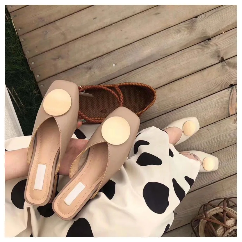 Ladies Slippers Muller Shoes Flat Casual Shoes 2021 Brand Designer English Buckle Sliding Block High Heels Summer Shoes
Ladies Slippers Muller Shoes Flat Casual Shoes 2021 Brand Designer English Buckle Sliding Block High Heels Summer Shoes