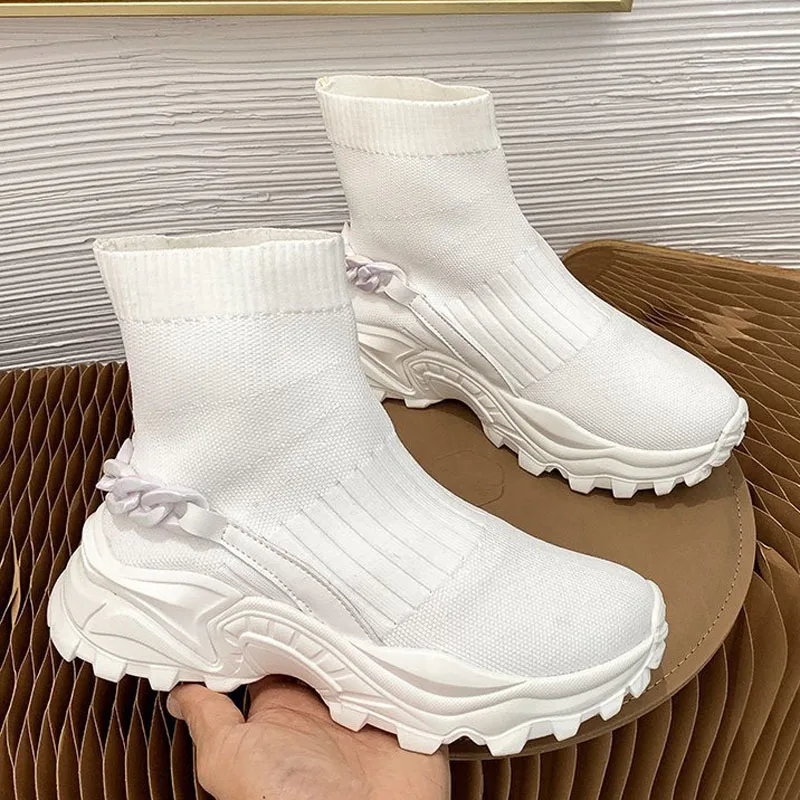 Ladies High-top Breathable Shoes Fashion Stretch Casual Sneakers 2021 Spring British Style Chain Casual Short Boots Martin Boots
Ladies High-top Breathable Shoes Fashion Stretch Casual Sneakers 2021 Spring British Style Chain Casual Short Boots Martin Boots