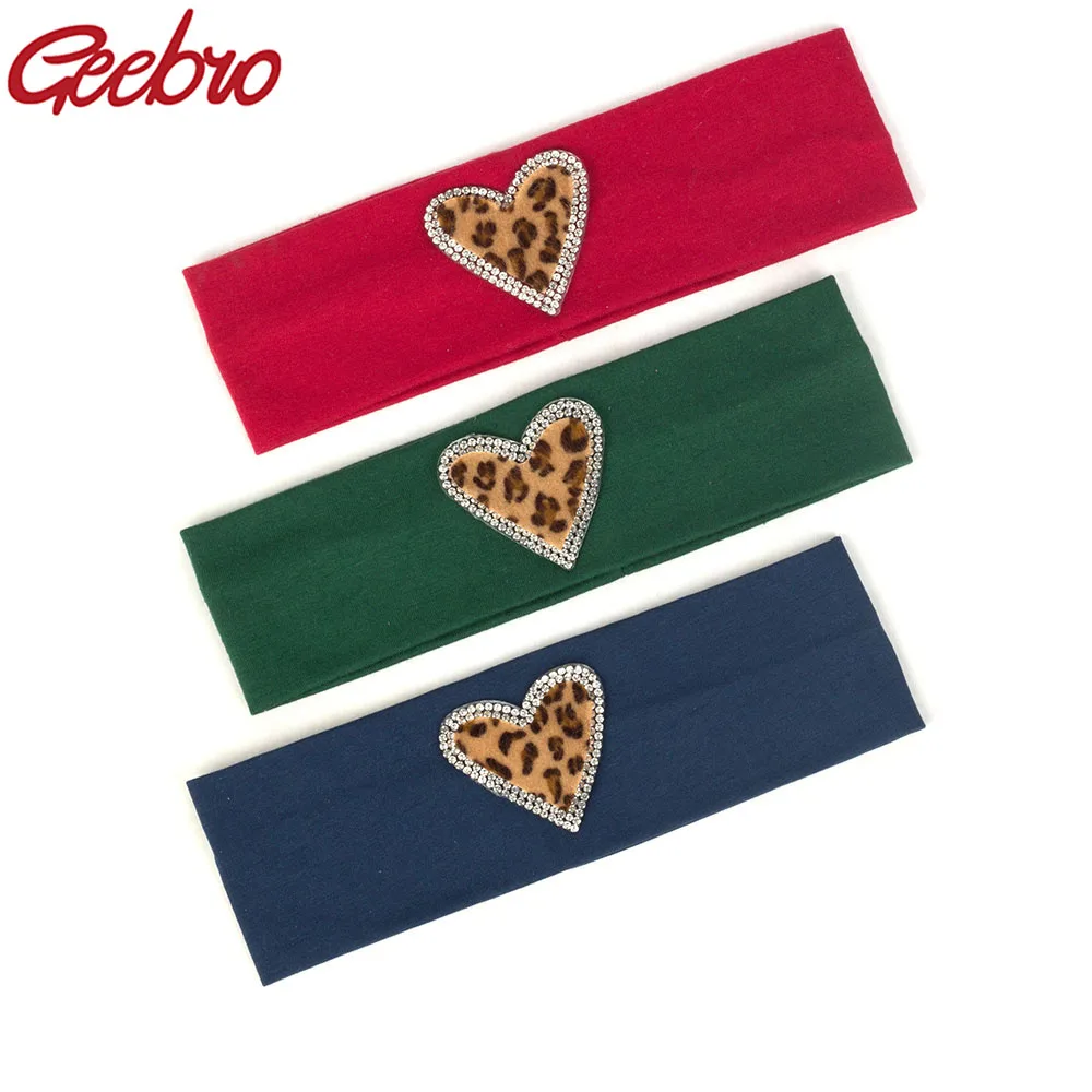 Geebro Children's Cute Cotton Soft Headband Girl Leopard Pattern Heart Rhinestones Flat Hairband Stretch Headwear Hair Accessory
Geebro Children's Cute Cotton Soft Headband Girl Leopard Pattern Heart Rhinestones Flat Hairband Stretch Headwear Hair Accessory