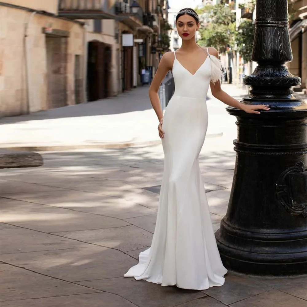 Summer Backless Long Wedding Dress 2021 Mermaid Style Ivory Satin Sexy Straps Bridal Gowns Vestidos
Summer Backless Long Wedding Dress 2021 Mermaid Style Ivory Satin Sexy Straps Bridal Gowns Vestidos