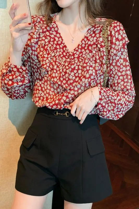 COIGARSAM Fashion Floral Print blouse women New Spring Chiffon blusas womens tops and blouses Red 1501
COIGARSAM Fashion Floral Print blouse women New Spring Chiffon blusas womens tops and blouses Red 1501