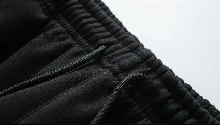 New men Hoodie set tracksuit Sweatshirt set Fleece Hoodie + sweatpants jogging Diamond stone pullover sweatsuit for men
New men Hoodie set tracksuit Sweatshirt set Fleece Hoodie + sweatpants jogging Diamond stone pullover sweatsuit for men