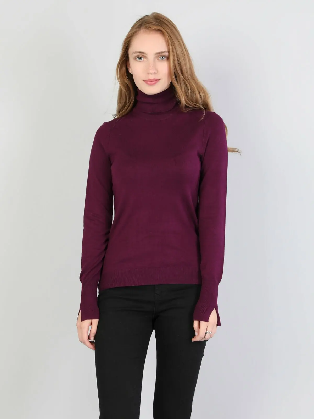 Colins Woman Slim Fit Purple Sweaters women's sweater pullover women sweaters for women fashion sweater outerwear,CL1040208
Colins Woman Slim Fit Purple Sweaters women's sweater pullover women sweaters for women fashion sweater outerwear,CL1040208
