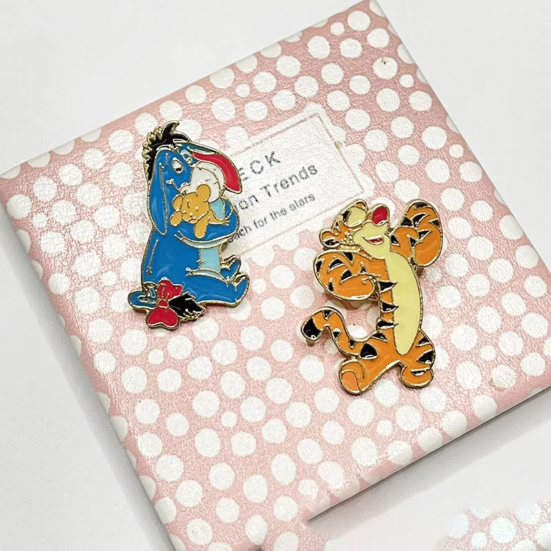 Disney Cartoon Pooh Brooch Cute Cartoon Tigger Alloy Badge Men Women Fashion Accessories Pin
Disney Cartoon Pooh Brooch Cute Cartoon Tigger Alloy Badge Men Women Fashion Accessories Pin