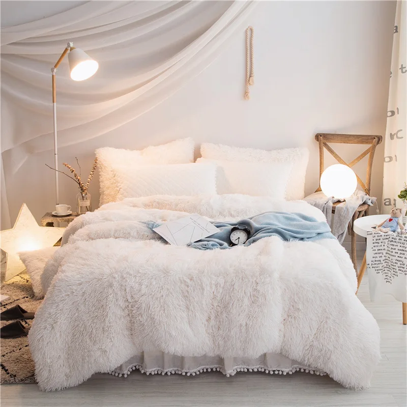 3/4Pcs Modern Luxurious Plush Faux Fur Bedding Sets Solid Color Velvet Winter Duvet Cover with Pillowcase Queen Size
3/4Pcs Modern Luxurious Plush Faux Fur Bedding Sets Solid Color Velvet Winter Duvet Cover with Pillowcase Queen Size