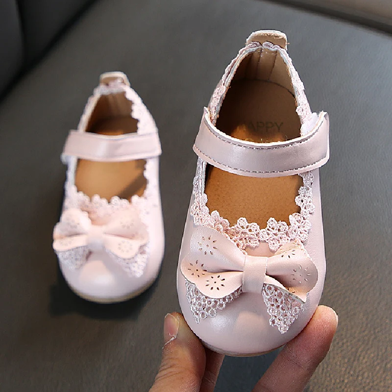 Spring Summer Toddler Shoes Princess Girls Flats Embroidery Flower Kids Dress Shoes Bow-knot Baby First Walker Outdoor Sandals
Spring Summer Toddler Shoes Princess Girls Flats Embroidery Flower Kids Dress Shoes Bow-knot Baby First Walker Outdoor Sandals
