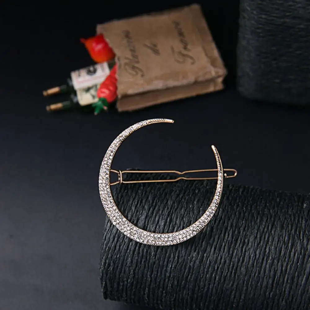 Hot sale Fashion Geometric Star Moon Rhinestone Hair Clips Hairpin Hair Accessories Women Jewelry sweet temperament hair clips
Hot sale Fashion Geometric Star Moon Rhinestone Hair Clips Hairpin Hair Accessories Women Jewelry sweet temperament hair clips