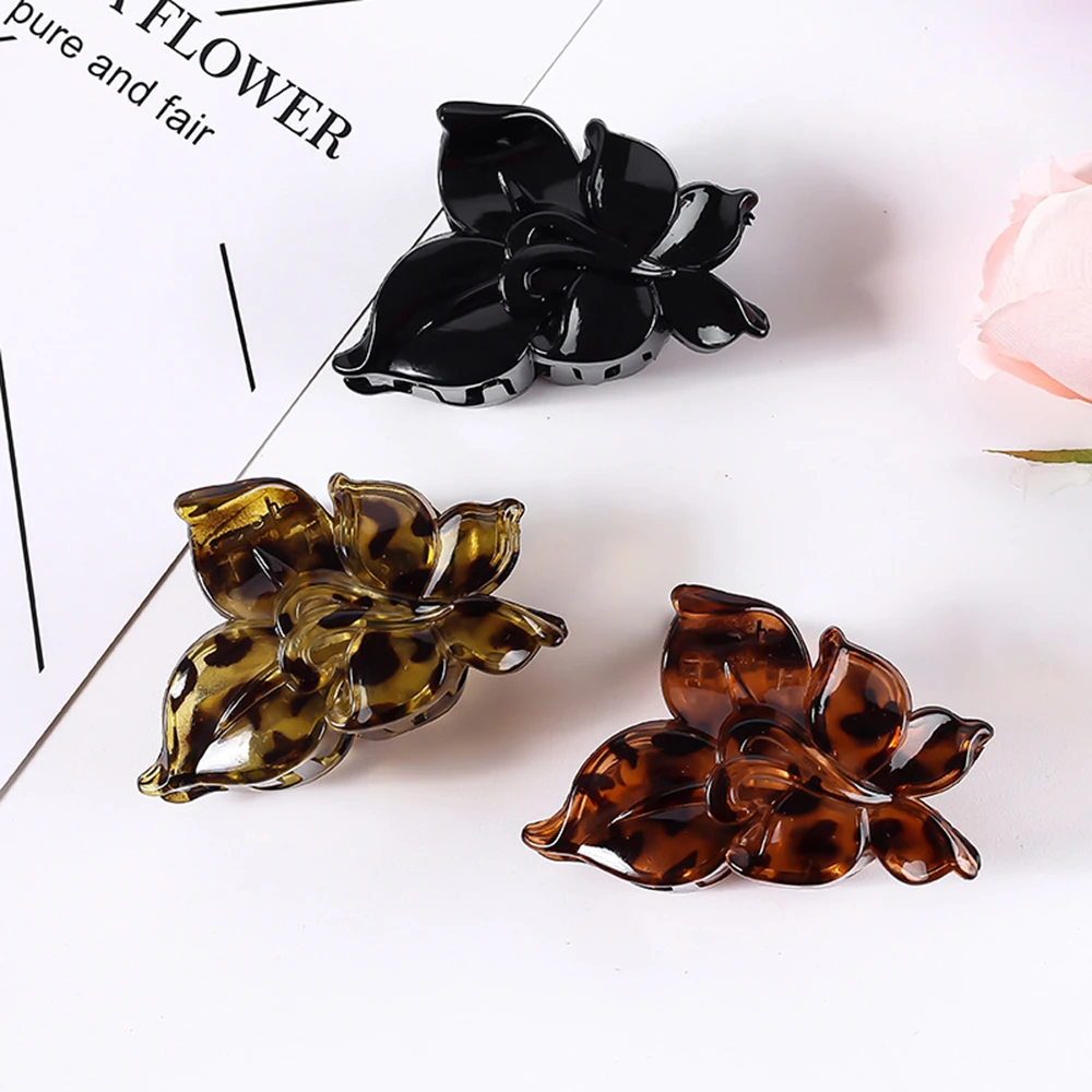 New Fashion Hair Claw For Women Clip Claw Clamp Hair Accessories For Women Headwearaccessories Hair Claw Fashion Hair Claw
New Fashion Hair Claw For Women Clip Claw Clamp Hair Accessories For Women Headwearaccessories Hair Claw Fashion Hair Claw