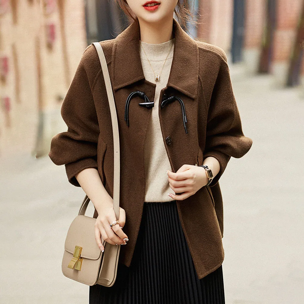 Single-Breasted Loose Long Sleeve Fall Women's Jacket New French Chic Elegant Woolen Jacket Solid Simple Warm Female Coat
Single-Breasted Loose Long Sleeve Fall Women's Jacket New French Chic Elegant Woolen Jacket Solid Simple Warm Female Coat