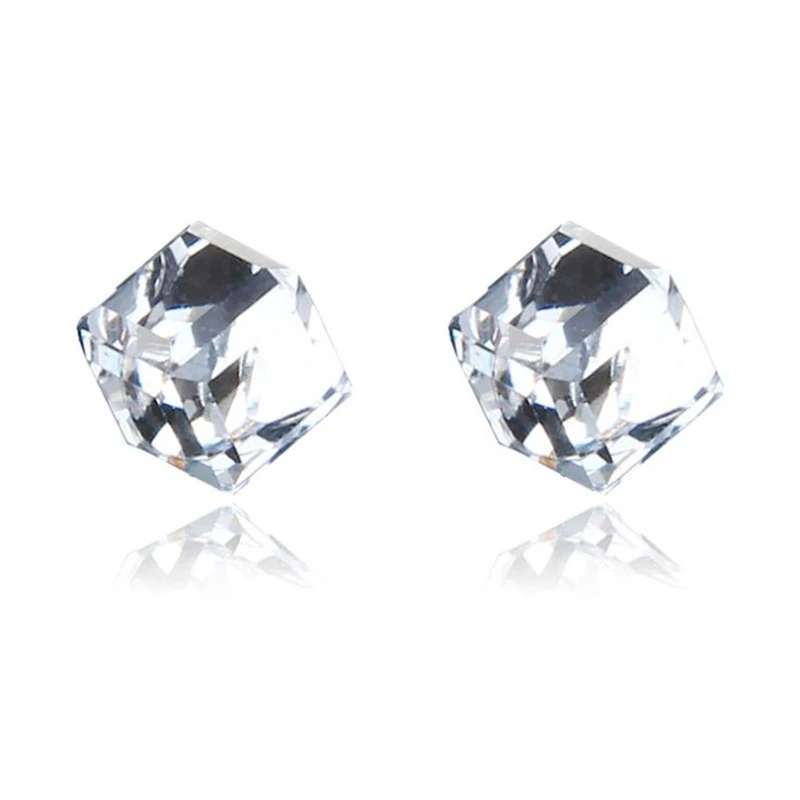 1 Pair Crystal Magnetic Earrings Water Cube Crystal Earrings Magnetic Magnet Healthy Weight Loss Bling Stud Earrings
1 Pair Crystal Magnetic Earrings Water Cube Crystal Earrings Magnetic Magnet Healthy Weight Loss Bling Stud Earrings