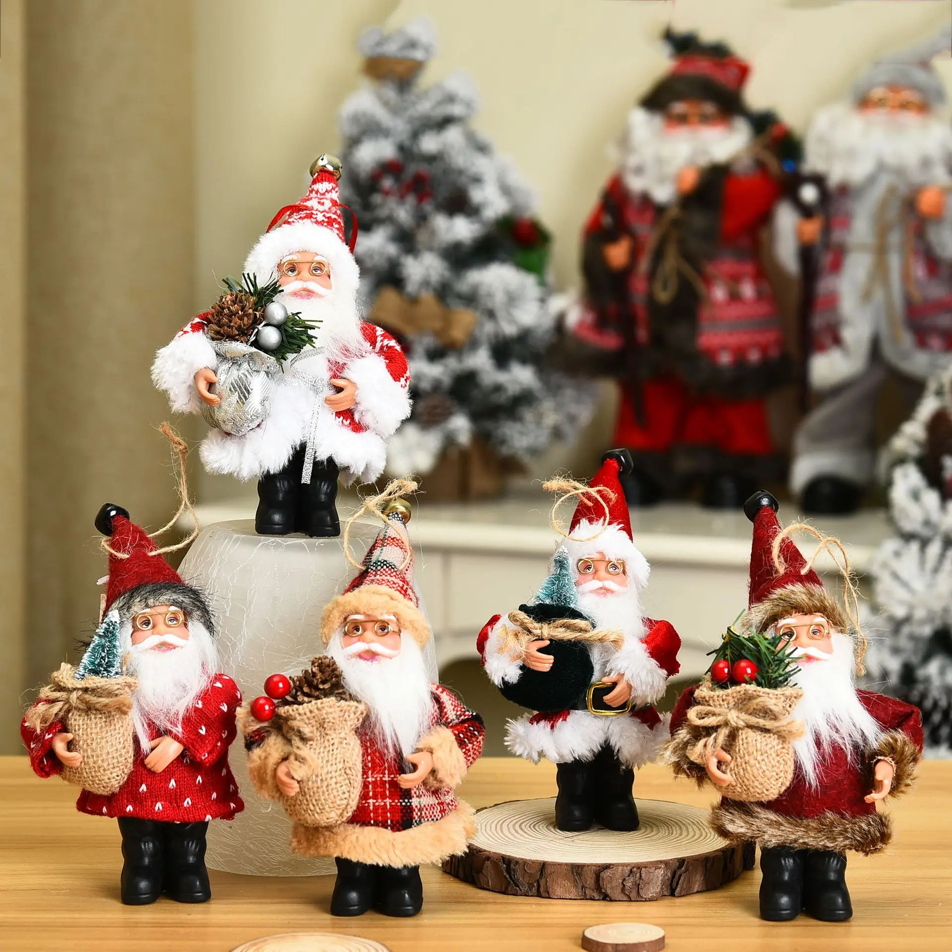 Hot-selling fabric Santa Claus doll sitting posture standing skateboard stationary Santa Claus
Hot-selling fabric Santa Claus doll sitting posture standing skateboard stationary Santa Claus