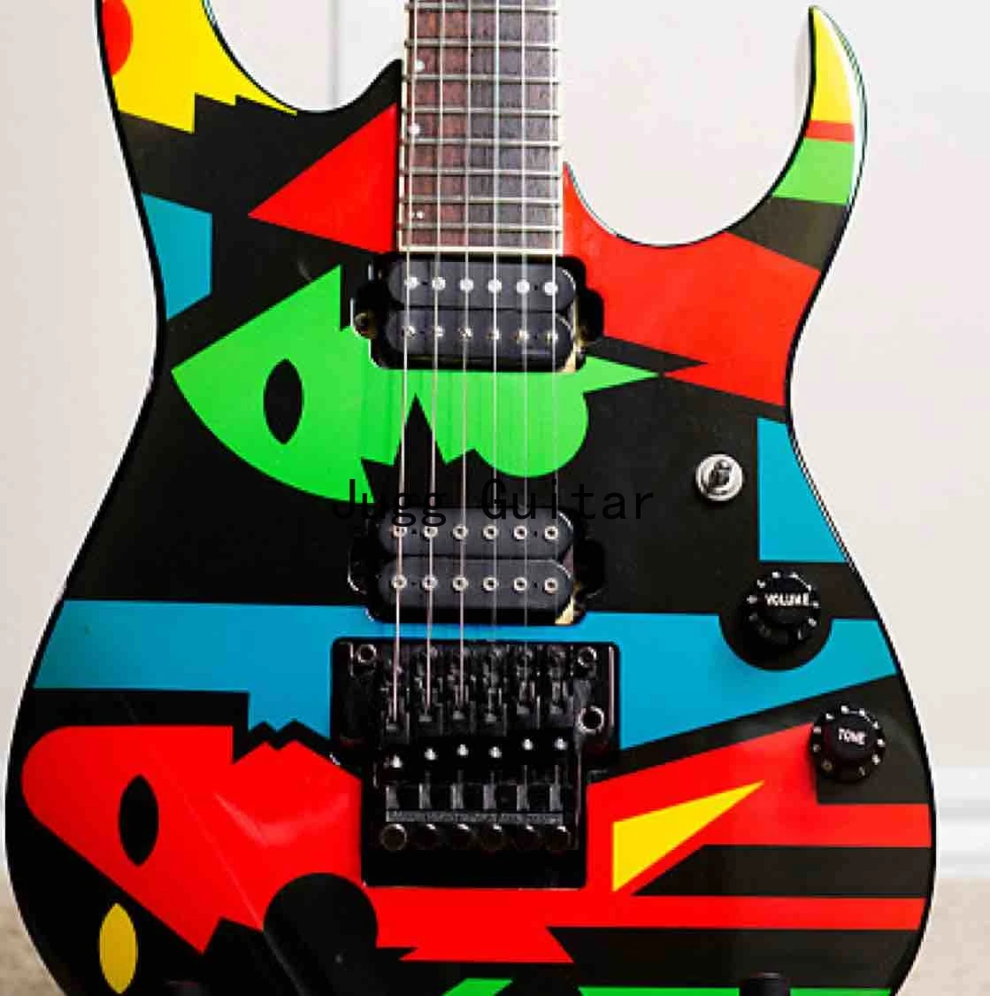 Custom Shop JPM100 P1 JohnPetrucci Signature Electric Guitar Floyd Rose Tremolo Tailpiece, Locking Nut, Without Pickups Rings
Custom Shop JPM100 P1 JohnPetrucci Signature Electric Guitar Floyd Rose Tremolo Tailpiece, Locking Nut, Without Pickups Rings