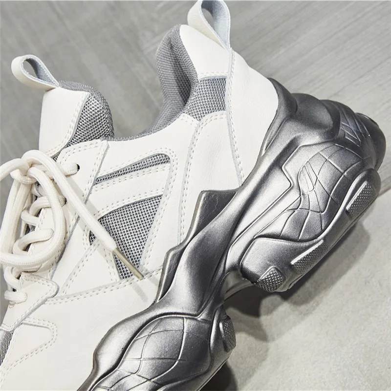 Genuine Leather Women Platform Sneakers 2020 Custom Fashion Breathable Women Chunky Trainers Footwear Plus Size
Genuine Leather Women Platform Sneakers 2020 Custom Fashion Breathable Women Chunky Trainers Footwear Plus Size