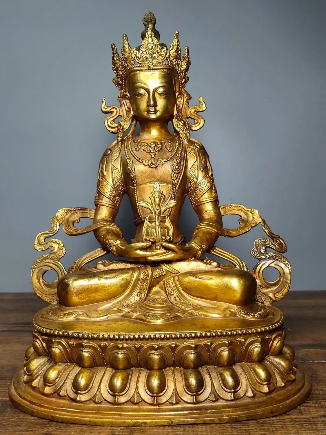 Home Decor 12" Tibet Buddhism Temple Old Bronze Gilt Longevity Tibetan Buddha Guanyin Buddha Statue Amitabha statue Enshrine
Home Decor 12" Tibet Buddhism Temple Old Bronze Gilt Longevity Tibetan Buddha Guanyin Buddha Statue Amitabha statue Enshrine