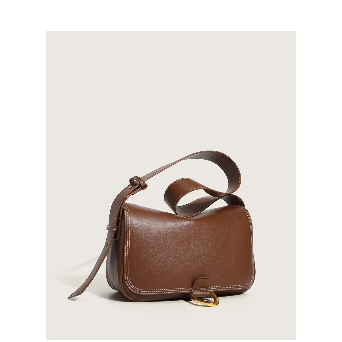 Temperament Business Small Square Oil Face Bright Leather One Shoulder Portable Women's Bag Fashion Simple Messenger Bag
Temperament Business Small Square Oil Face Bright Leather One Shoulder Portable Women's Bag Fashion Simple Messenger Bag