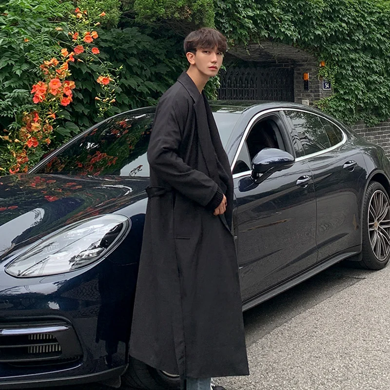 Korean style windbreaker men's mid-length trendy handsome over-the-knee student long coat autumn loose coat
Korean style windbreaker men's mid-length trendy handsome over-the-knee student long coat autumn loose coat