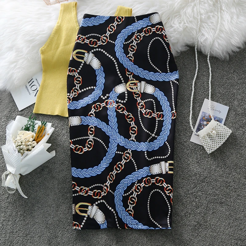 FAKUNTN Women's Pencil Skirt Summer Graffiti 2021 New Fashion Chain Print High Waist Stretch Ladies Slim Skirts Large Size
FAKUNTN Women's Pencil Skirt Summer Graffiti 2021 New Fashion Chain Print High Waist Stretch Ladies Slim Skirts Large Size