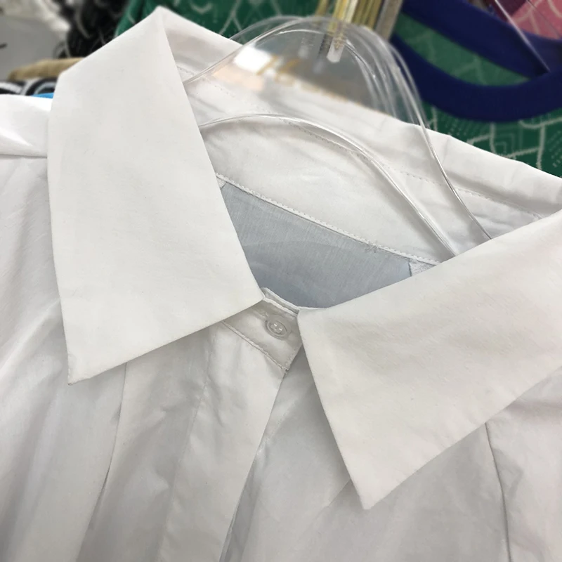 GALCAUR Short Shirts For Women Lapel Lantern Long Sleeve Ruched Loose Woven Casual Blouses Female 2020 Autumn Clothing Fashion 
GALCAUR Short Shirts For Women Lapel Lantern Long Sleeve Ruched Loose Woven Casual Blouses Female 2020 Autumn Clothing Fashion