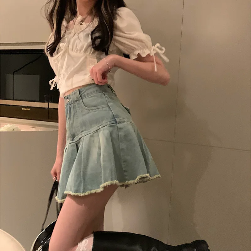 Hot Girl Denim Skirt Women's Summer High Waist Was Thin A-line Short Skirt Pleated Skirt Denim Sexy Legs Long Youth
Hot Girl Denim Skirt Women's Summer High Waist Was Thin A-line Short Skirt Pleated Skirt Denim Sexy Legs Long Youth