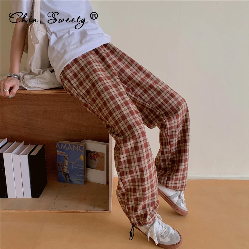 Plaid Women's Pants Long Vintage Casual Streetwear Female Check Trouser 2021 Spring Drawstring Elastic Waist Ladies Harem Pants
Plaid Women's Pants Long Vintage Casual Streetwear Female Check Trouser 2021 Spring Drawstring Elastic Waist Ladies Harem Pants