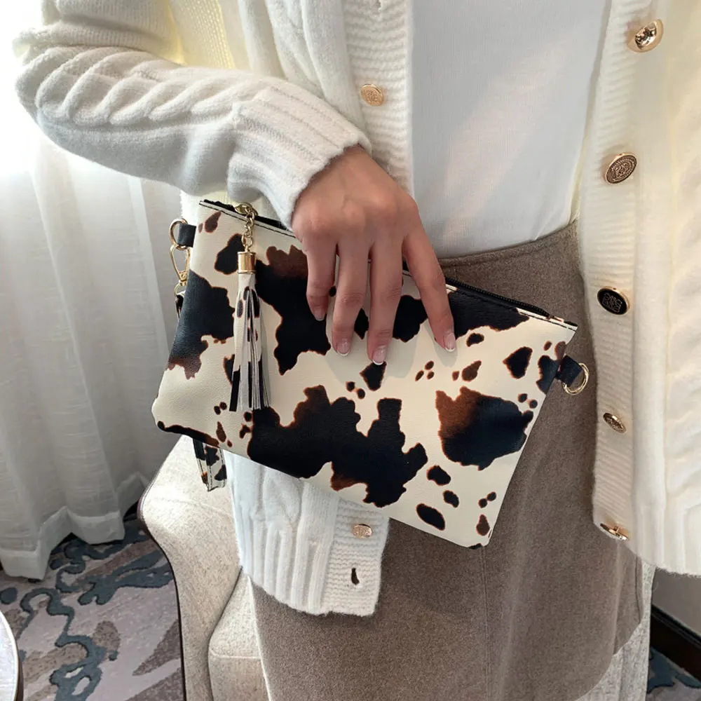 YIXIAO Fashion Women's Clutch Bag Winter Printing Trend Casual Handbag For Female Vintage Ladies Square Envelope Evening Clutch
YIXIAO Fashion Women's Clutch Bag Winter Printing Trend Casual Handbag For Female Vintage Ladies Square Envelope Evening Clutch