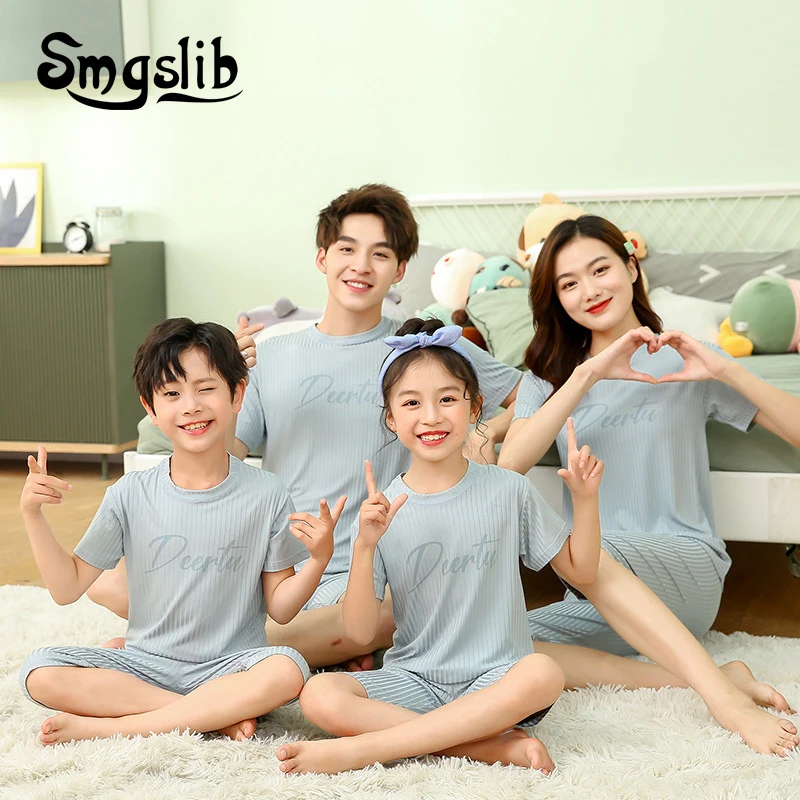 Семейная Одинаковая одежда для мамы и дочки, пижамные комплекты, летняя крутая ночная рубашка, одежда для сна для мамы и ребенка, Хлопковая п...
Семейная Одинаковая одежда для мамы и дочки, пижамные комплекты, летняя крутая ночная рубашка, одежда для сна для мамы и ребенка, Хлопковая п...