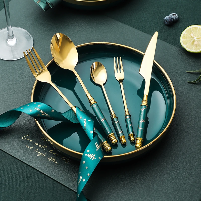 Green Europe Royal Metal Cutlery Set Reusable Utensils Eco Friendly Knife And Fork Set Simple Couverts Home Decoration BK50CJ
Green Europe Royal Metal Cutlery Set Reusable Utensils Eco Friendly Knife And Fork Set Simple Couverts Home Decoration BK50CJ