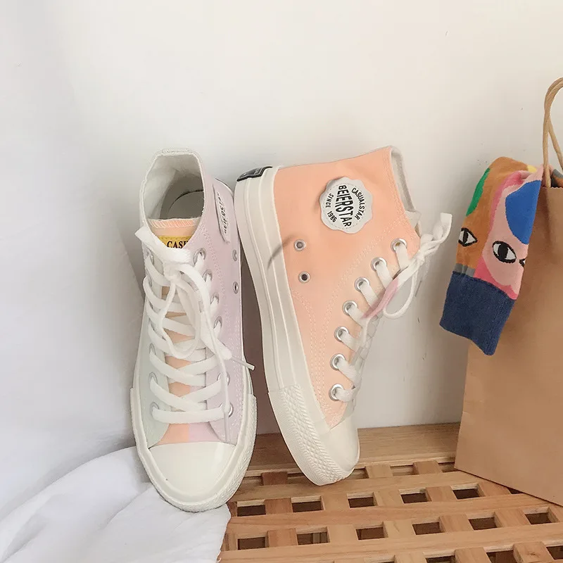 2021 Summer New Fashion Platform High Women Canvas Shoes Casual Cute White Vulcanized Shoes Women High Top Canvas Sneakers
2021 Summer New Fashion Platform High Women Canvas Shoes Casual Cute White Vulcanized Shoes Women High Top Canvas Sneakers
