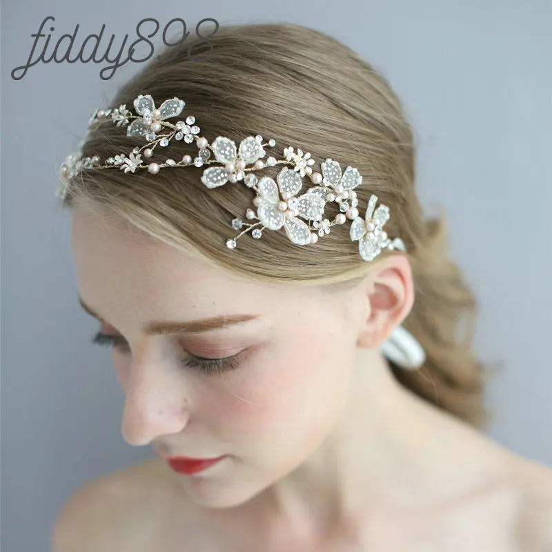 Цветок из жемчуга ручной работы, свадебные аксессуары для волос, корона принцессы, головной убор невесты, подарки подруге, свадебные шиньон... 
Цветок из жемчуга ручной работы, свадебные аксессуары для волос, корона принцессы, головной убор невесты, подарки подруге, свадебные шиньон...