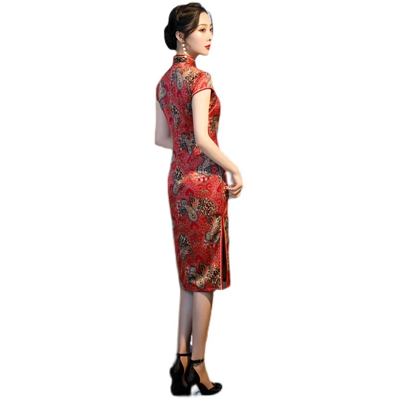2021 Spring New Mid-length Cheongsam Print Retro Improved Chinese Traditional Temperament Qipao Dress
2021 Spring New Mid-length Cheongsam Print Retro Improved Chinese Traditional Temperament Qipao Dress