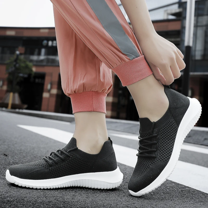 Damyuan 2020 New Fashion Summer Fashion Women Lightweight Non-Leather Casual Shoes Breathable Comfortable Mesh Mama Shoes
Damyuan 2020 New Fashion Summer Fashion Women Lightweight Non-Leather Casual Shoes Breathable Comfortable Mesh Mama Shoes