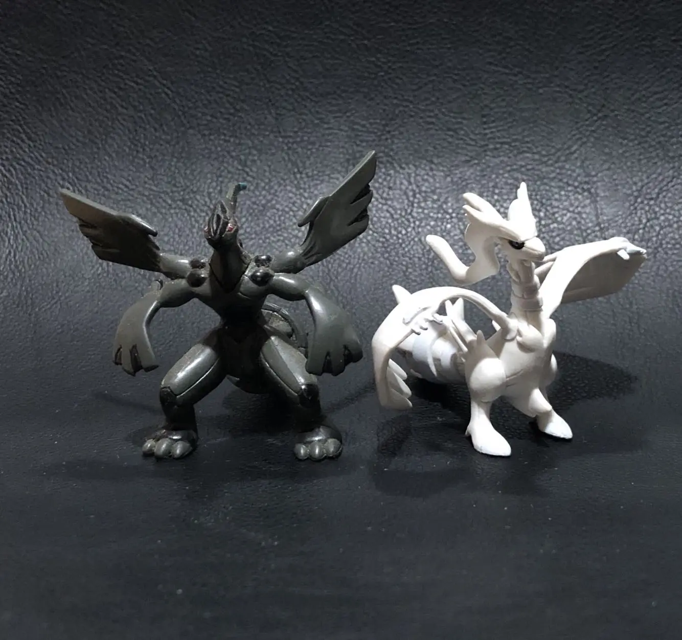 Pokemon Pokemon Black Dragon White Dragon Lexiram Czech Roman Doll Doll Decoration Exquisite Model Birthday Gift for Children
Pokemon Pokemon Black Dragon White Dragon Lexiram Czech Roman Doll Doll Decoration Exquisite Model Birthday Gift for Children