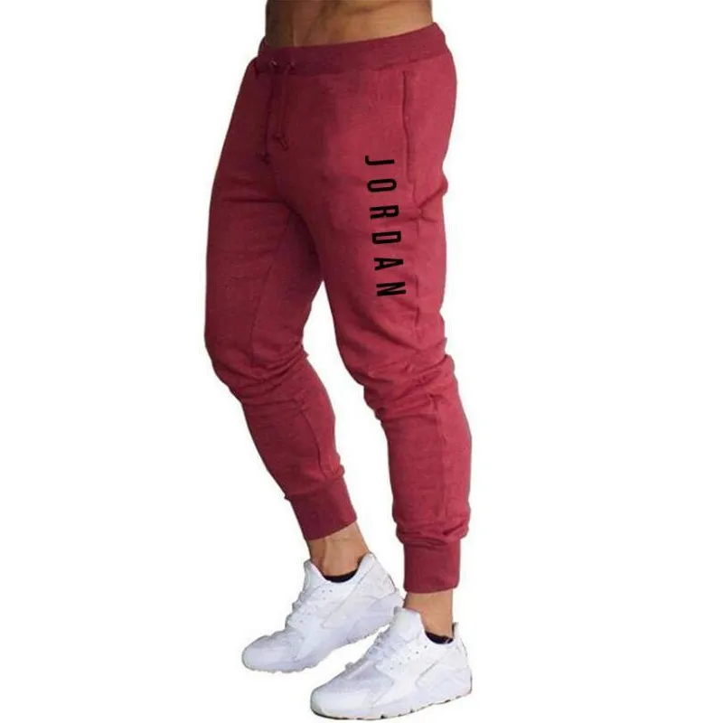 2021 New Short Pants Mens Fitness Bodybuilding Shorts Man Summer Gyms Workout Male Breathable Quick Dry Sportswear Jogger
2021 New Short Pants Mens Fitness Bodybuilding Shorts Man Summer Gyms Workout Male Breathable Quick Dry Sportswear Jogger