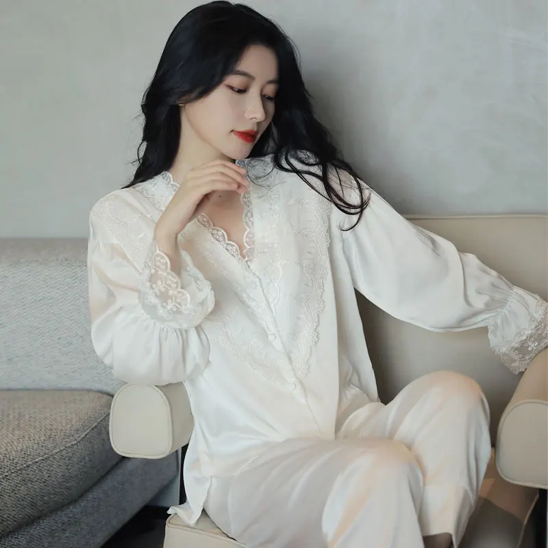 Women White Pajamas Set Sexy Lace Shirt&Pants Satin V-neck 2PCS Sleepwear Female Pijamas Suit Casual Loungewear Pyjamas Pour
Women White Pajamas Set Sexy Lace Shirt&Pants Satin V-neck 2PCS Sleepwear Female Pijamas Suit Casual Loungewear Pyjamas Pour