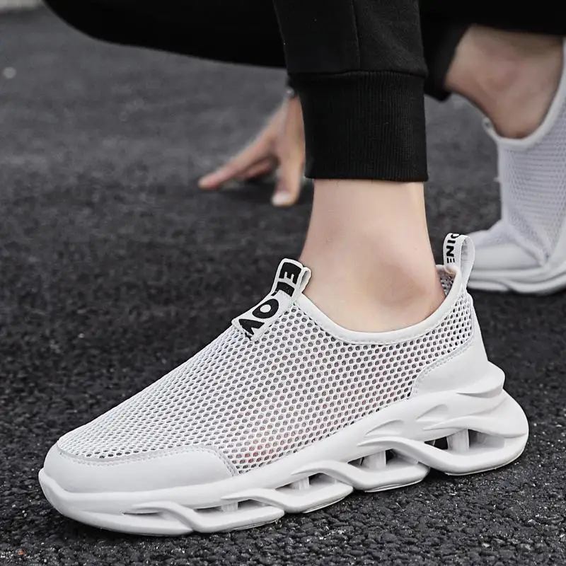 Nice Pop Men Casual Running Shoes Summer Breathable Hollow Male Mesh Shoes Blade Slip-On Men Sneakers Outdoor Walking Shoes 
Nice Pop Men Casual Running Shoes Summer Breathable Hollow Male Mesh Shoes Blade Slip-On Men Sneakers Outdoor Walking Shoes
